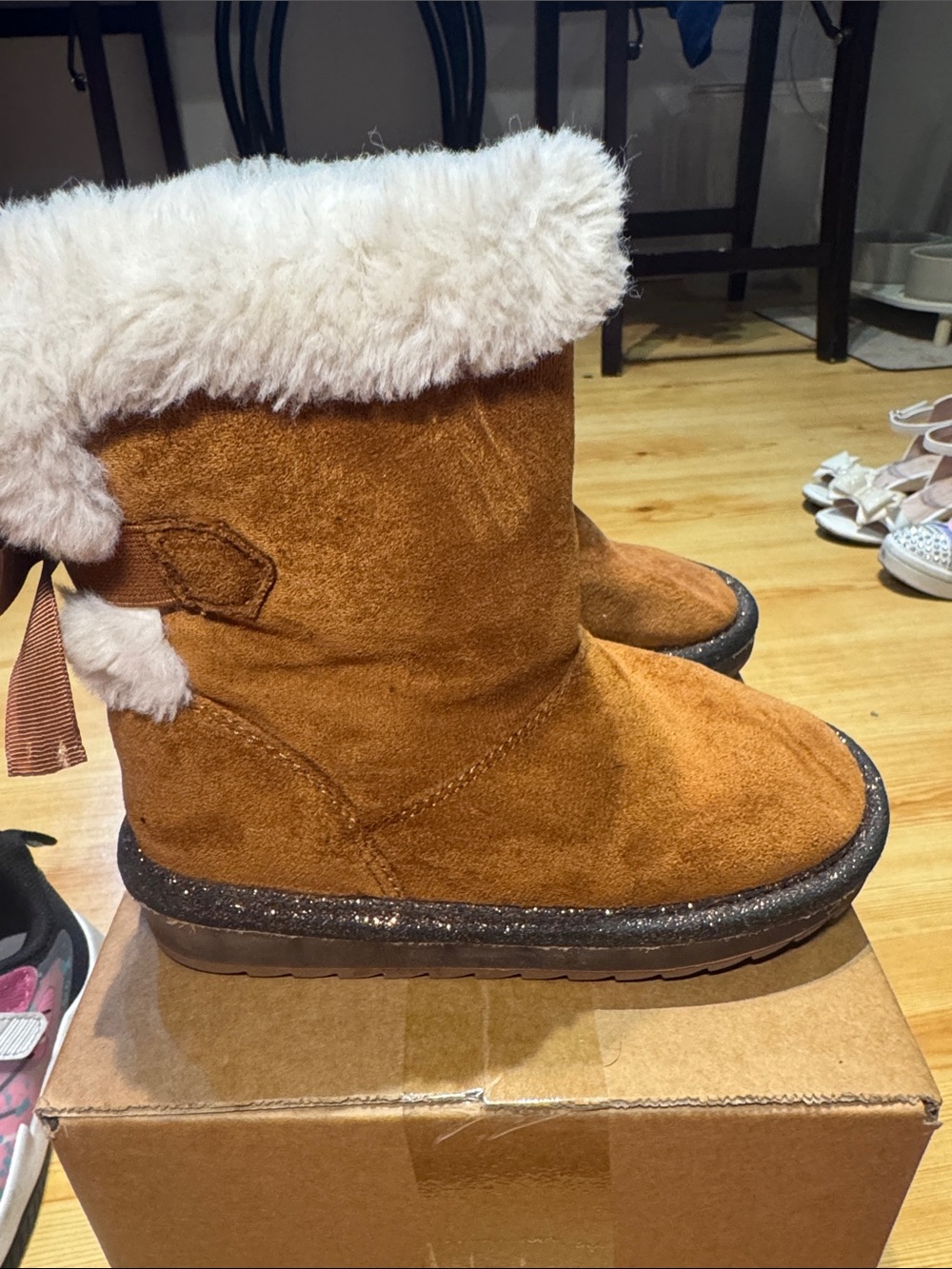 Sugar Kids Tan Suede Boots with Cream Faux Fur Cuff - Picture 4 of 4
